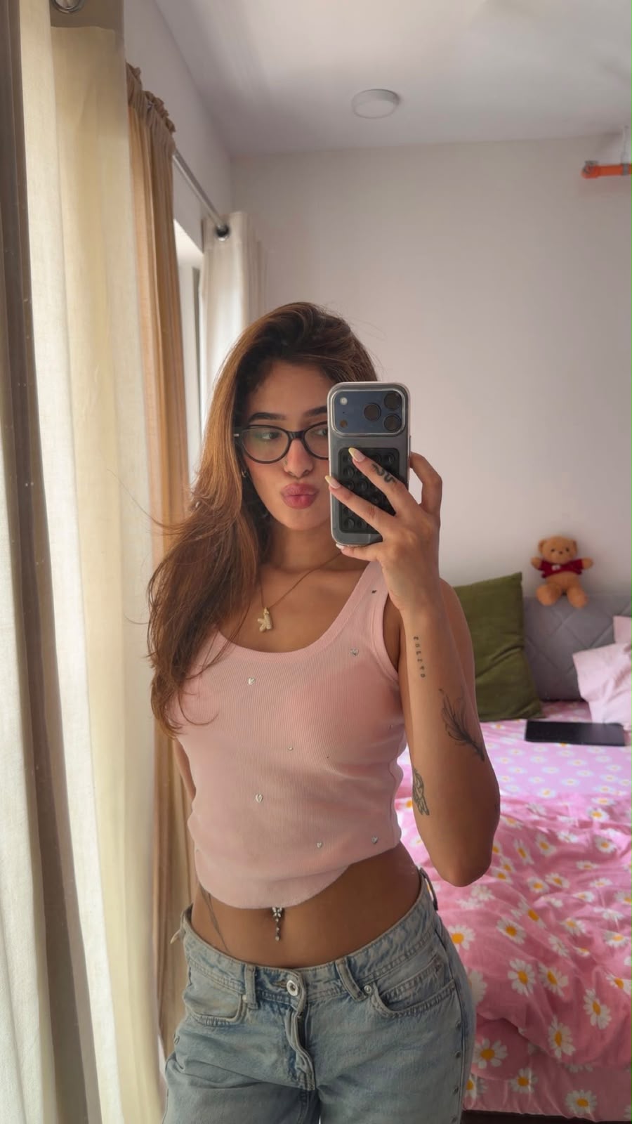 BLUSH TOP